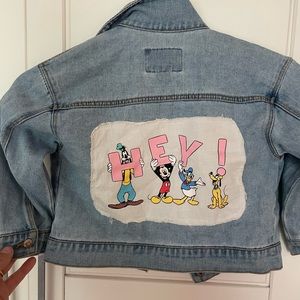 Zara jeans jacket Disney - size 2-3 years - never been worn!